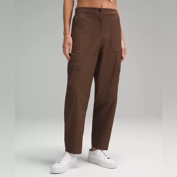Lululemon Light Utilitech Cargo Pocket High-Rise Pant Sz.27 - Picture 1 of 5